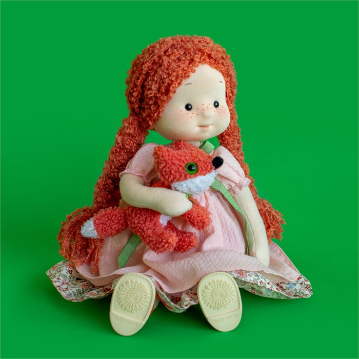Ива с лисёнком Сократом Mm-Iva-01