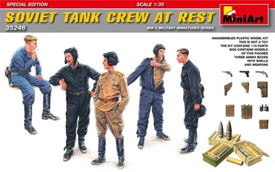 35246  фигуры  SOVIET TANK CREW AT REST SPECIAL EDITION  (1:35) 4820183311023