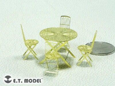 J35-020  фототравление  Dining table and chairs Type.2  (1:35) 2000002168782