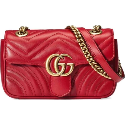 Мини-сумка Gucci GG Marmont Matelass?, красная 620073