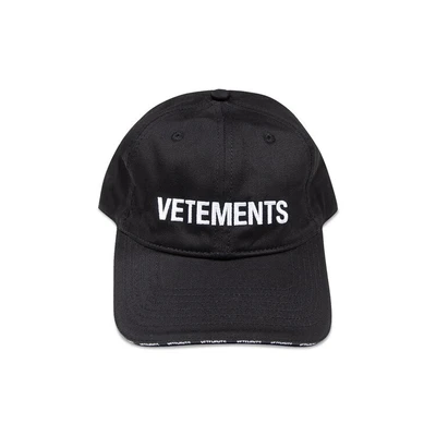 Бейсболка Vetements Iconic Logo Cap, черный 15113118
