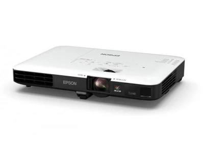 Мультимедийный проектор Epson EB-1795F 1201502147