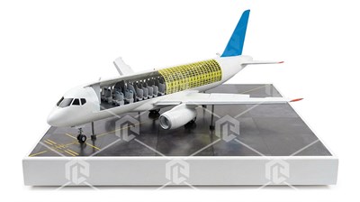Препарированный макет самолета SSJ-100 1595521168
