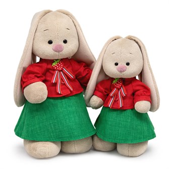 Зайка Ми в костюме с земляничкой 39302