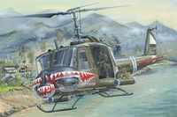 81806  авиация  UH-1B Huey  (1:18) 6939319218063