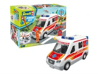 00824  автомобили и мотоциклы  Ambulance with Figure Junior Kit  (1:20) 4009803008240