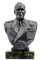 BustMet1/10-09  миниатюра  Бюст  Жуков Г.К. (плюс коробка)  (1:10) 2000002156550