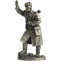WW2-12  миниатюра  Старший сержант - артиллерист, командир орудия, 1943-45 гг. СССР 2000000091426