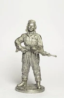 WW2-13  миниатюра  Танкист, стрелок-радист с пулемётом ДТ. 1943-45 гг. СССР 2000000091433