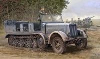 01514  техника и вооружение  Тягач  German Sd.Kfz. 7 Mittlerer Zugkraftwagen 8t  (1:35) 9580208015149