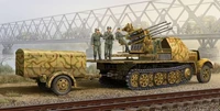 01524  техника и вооружение  ЗСУ  2cm Flakvierling 38 (Sd.Kfz.7/1 late)  (1:35) 9580208015248
