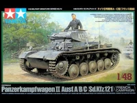 32570  техника и вооружения  Pz II Ausf. A/B/C (Sd.Kfz. 121) (French Campaign)  (1:48) 4950344325702