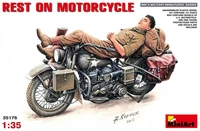 35176  техника и вооружение  REST ON MOTORCYCLE  (1:35) 2000002062868