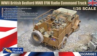 35GM0061  техника и вооружение WWII British Bedford MWR FFW Radio command truck  (1:35) 4892667350613