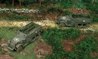 7509  техника и вооружение  M3A1 Half Track-Two Fast Assembly  (1:72) 8001283075091