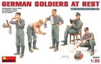 35062  фигуры  GERMAN SOLDIERS AT REST  (1:35) 4820041101018