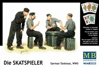 MB3525   фигуры  Die Skatspieler German Tankman, WW II  (1:35) 4820041760307