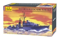 81013  флот  ESCORTEUR D'ESCADRE SURCOUF (1:400) 3279510810134
