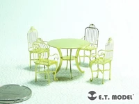 J35-019  фототравление  Dining table and chairs Type.1  (1:35) 2000002168775