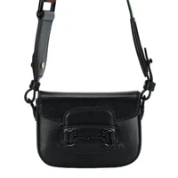 Сумка-конверт Gucci Horsebit 1955 из натуральной кожи 27944794