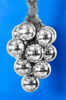 Новогодняя игрушка "Гроздь из шаров" (d=60см.) 50625490
