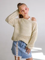 Свитер для девочки Amarobaby KNIT Trend, молочный AB-OD21-KNITT2602/33-128